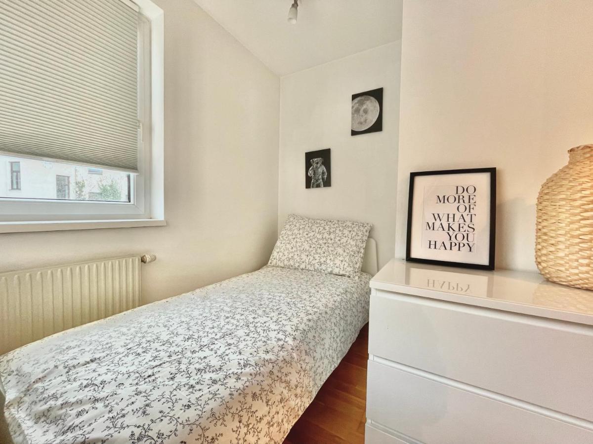 Premium Apartment With Balcony In Classy Area Bécs Kültér fotó
